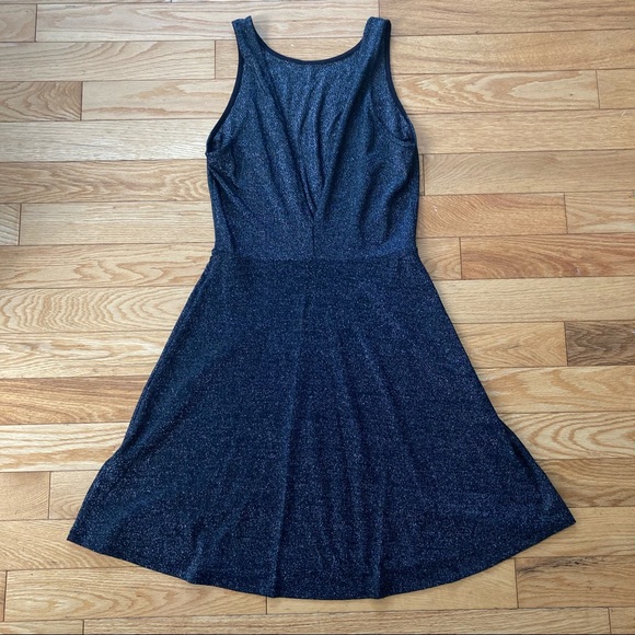 Sparkly disco dress 🪩 Fun Halloween costume - Picture 1 of 3